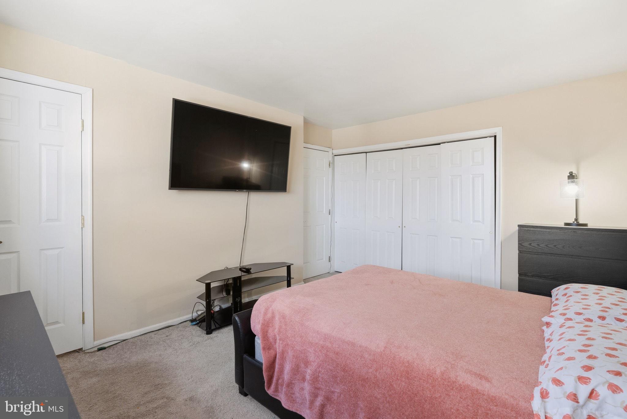 CEDAR GROVE ESTS - Residential