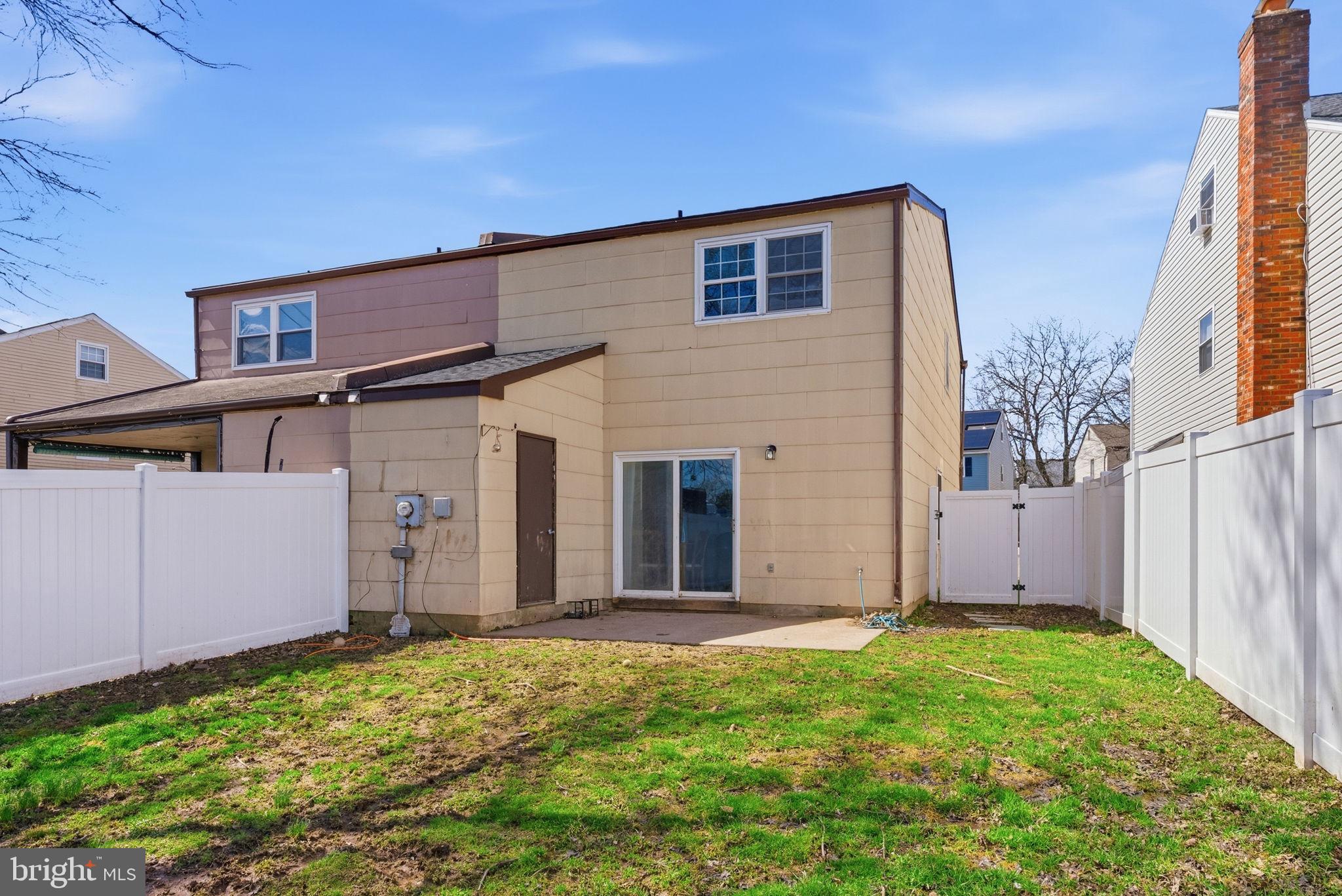 CEDAR GROVE ESTS - Residential