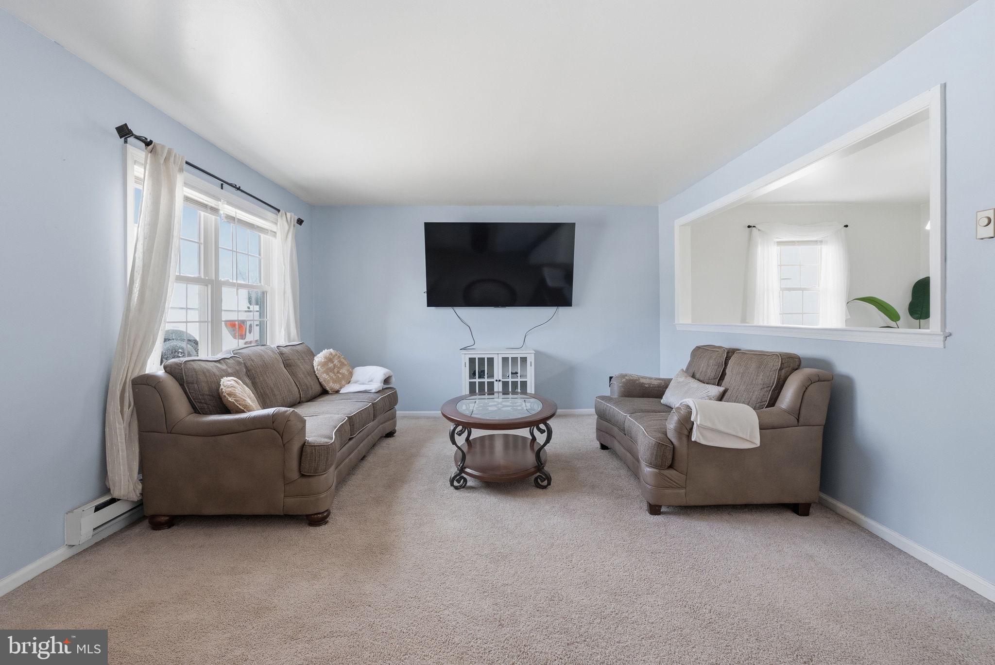 CEDAR GROVE ESTS - Residential