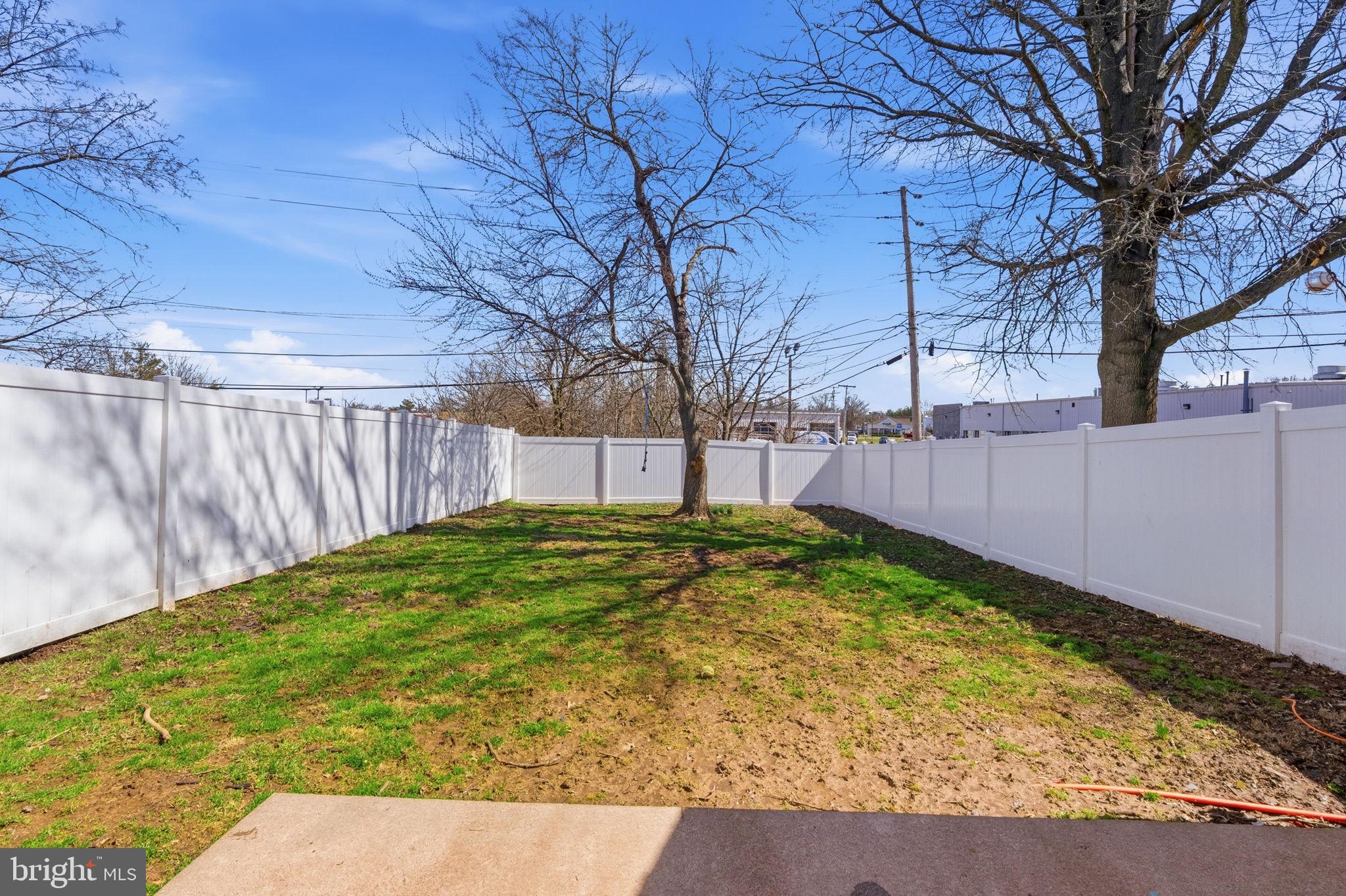 CEDAR GROVE ESTS - Residential