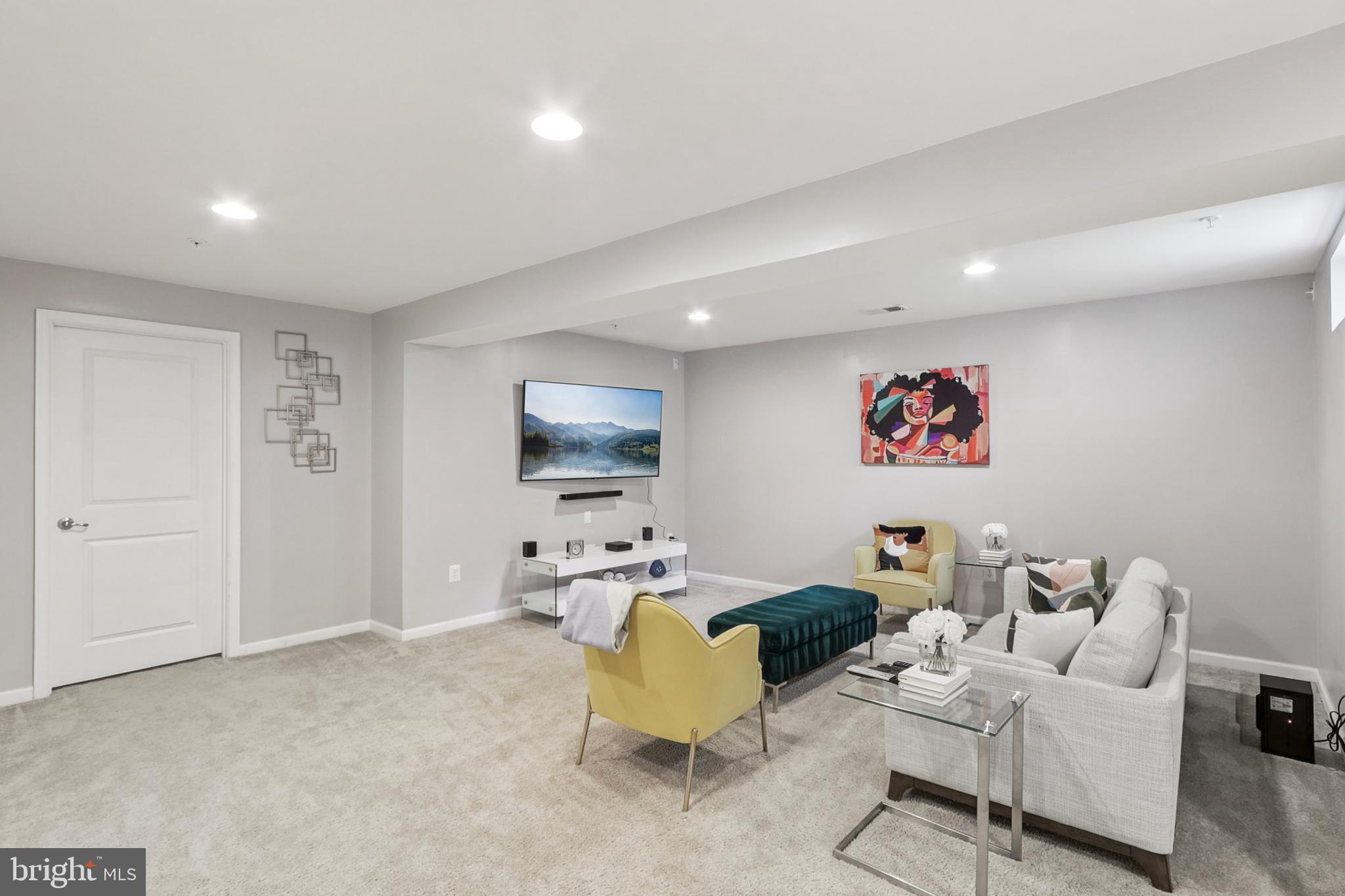 WOODYARD ESTATES - Residential