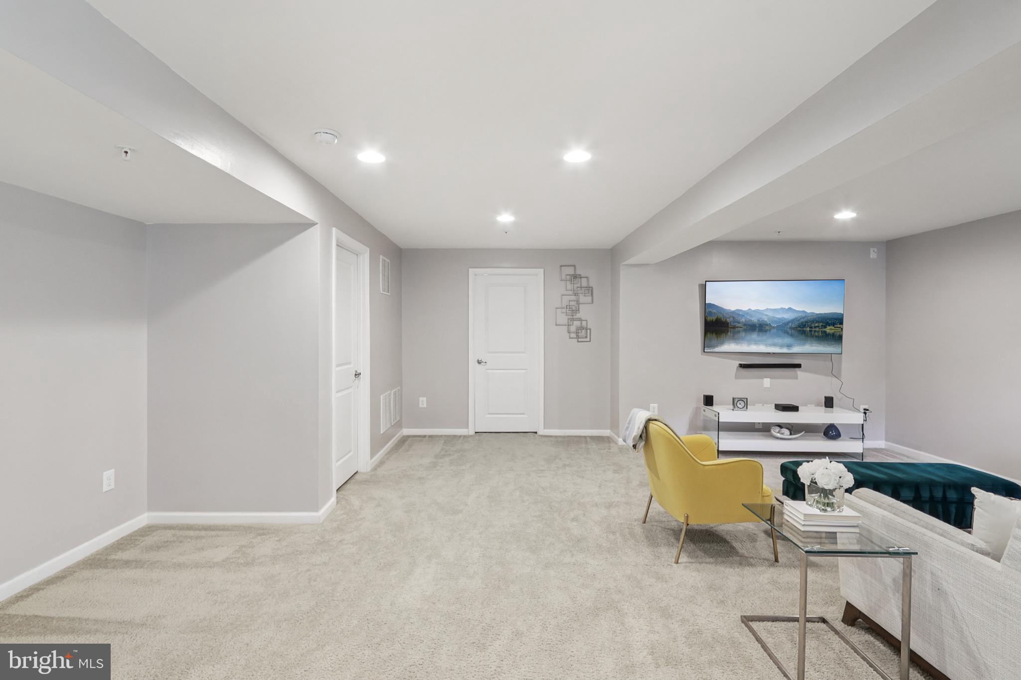 WOODYARD ESTATES - Residential