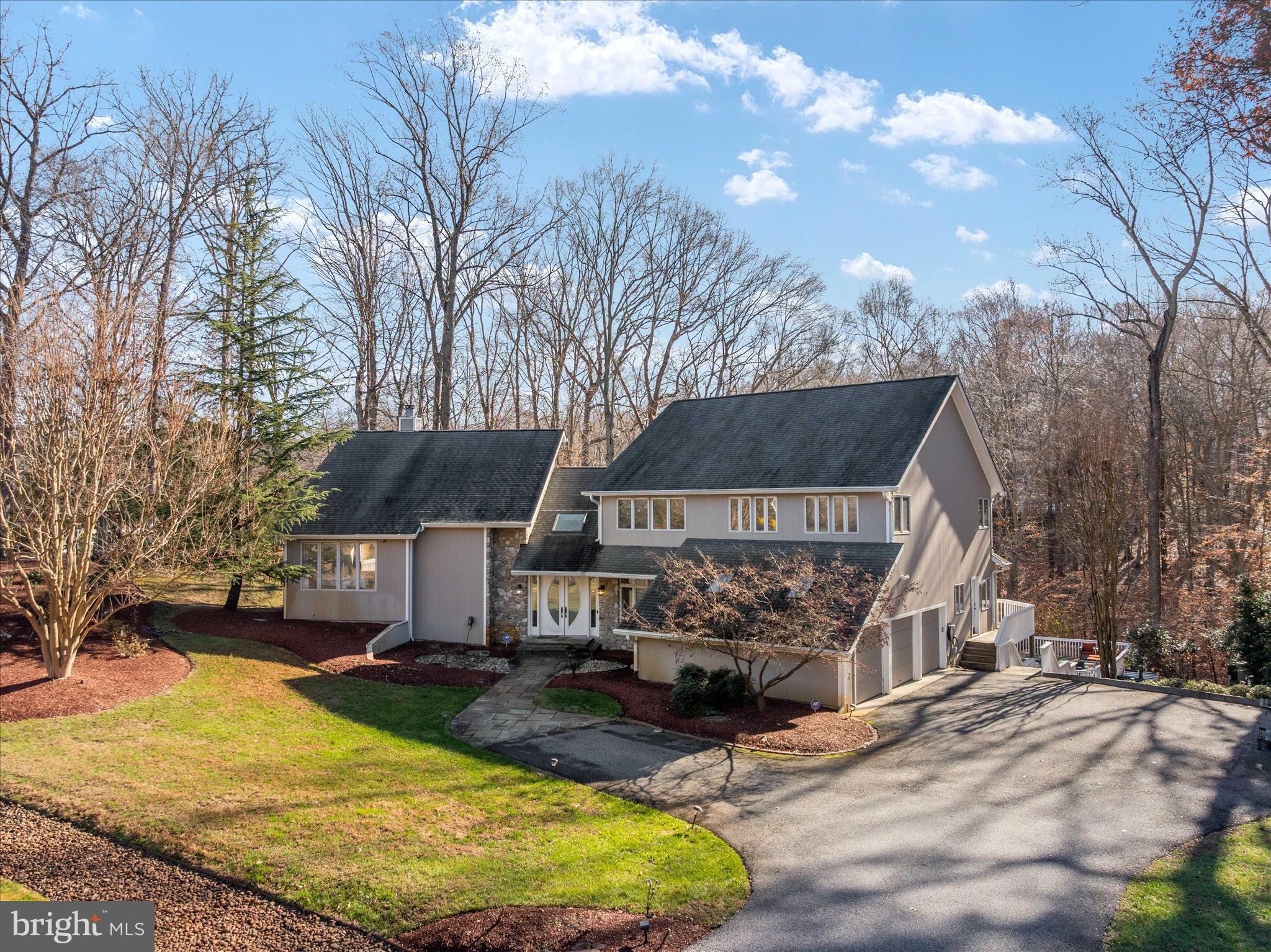 BELVOIR FARMS - Residential