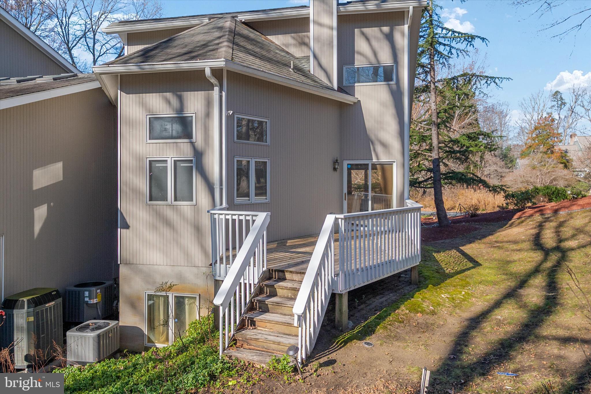 BELVOIR FARMS - Residential