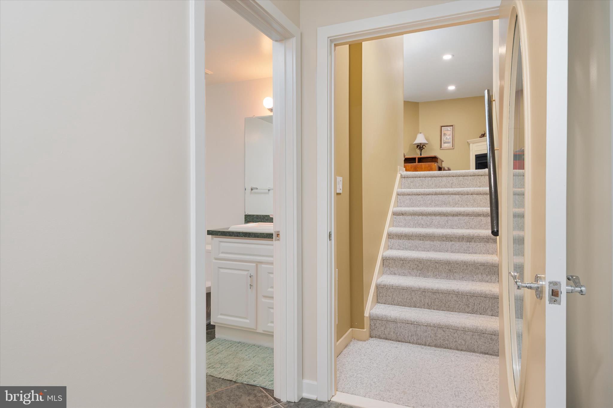 BELVOIR FARMS - Residential