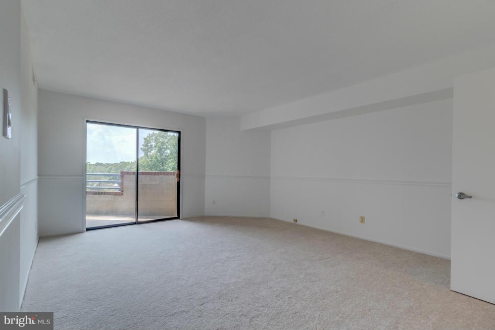 THOREAU PLACE CONDOS - Residential Lease