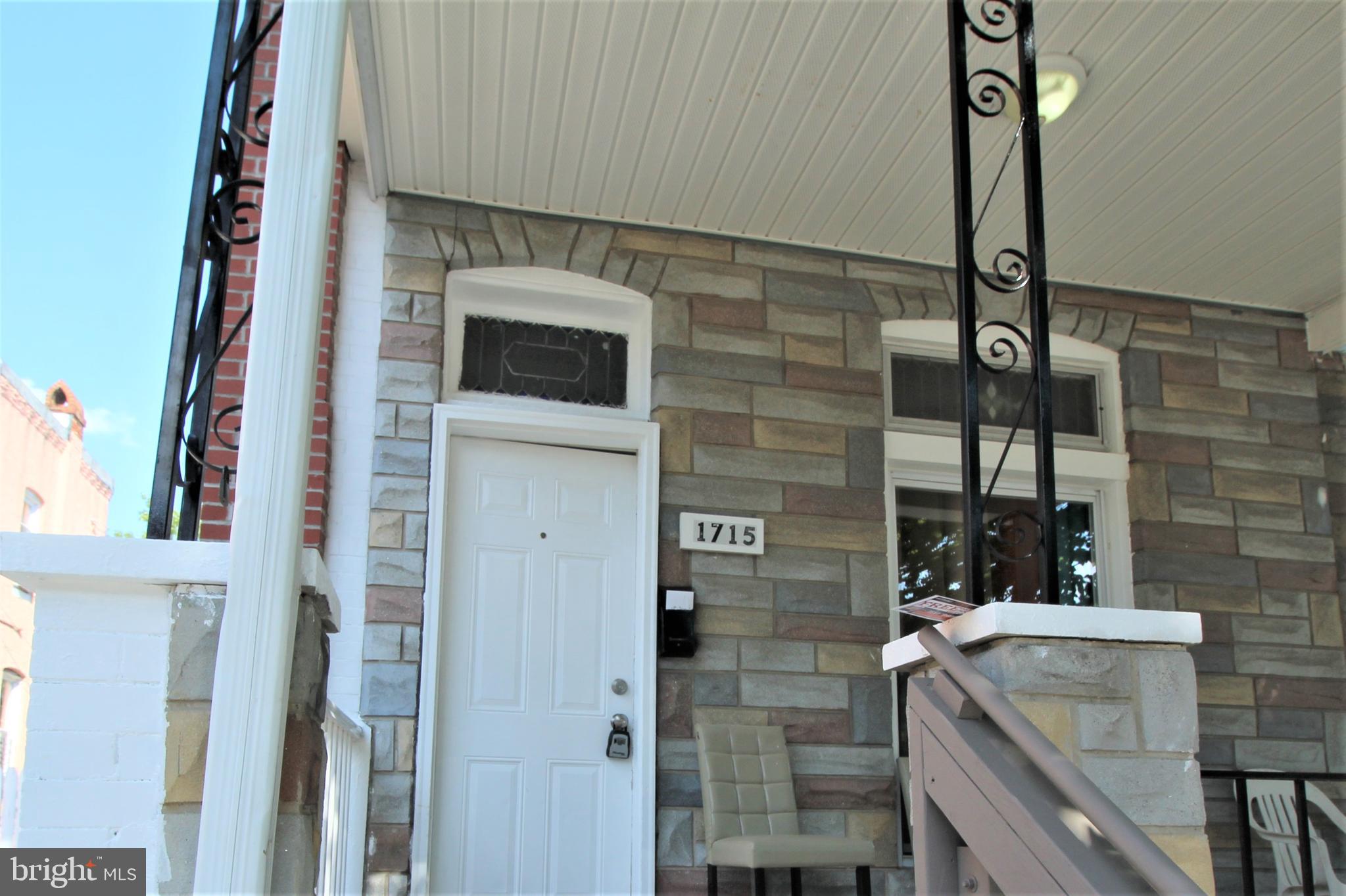Recently improved End of Group 3 Bedrooms/1.5 Bath townhome with covered front porch. Freshly painted
throughout with gleaming Original Hardwood floors on the main and second level. Eat In Kitchen with new cabinets and countertop. Also, new vinyl laminate flooring in kitchen. Formal Living Room and Dining Room with gleaming hardwood floors. Spacious 3 Bedrooms. Updated bathrooms. W/D hookups. Fenced backyard. Perfect for Investors and Homebuyers alike! Property Sold "AS IS"!! Priced to Sell!