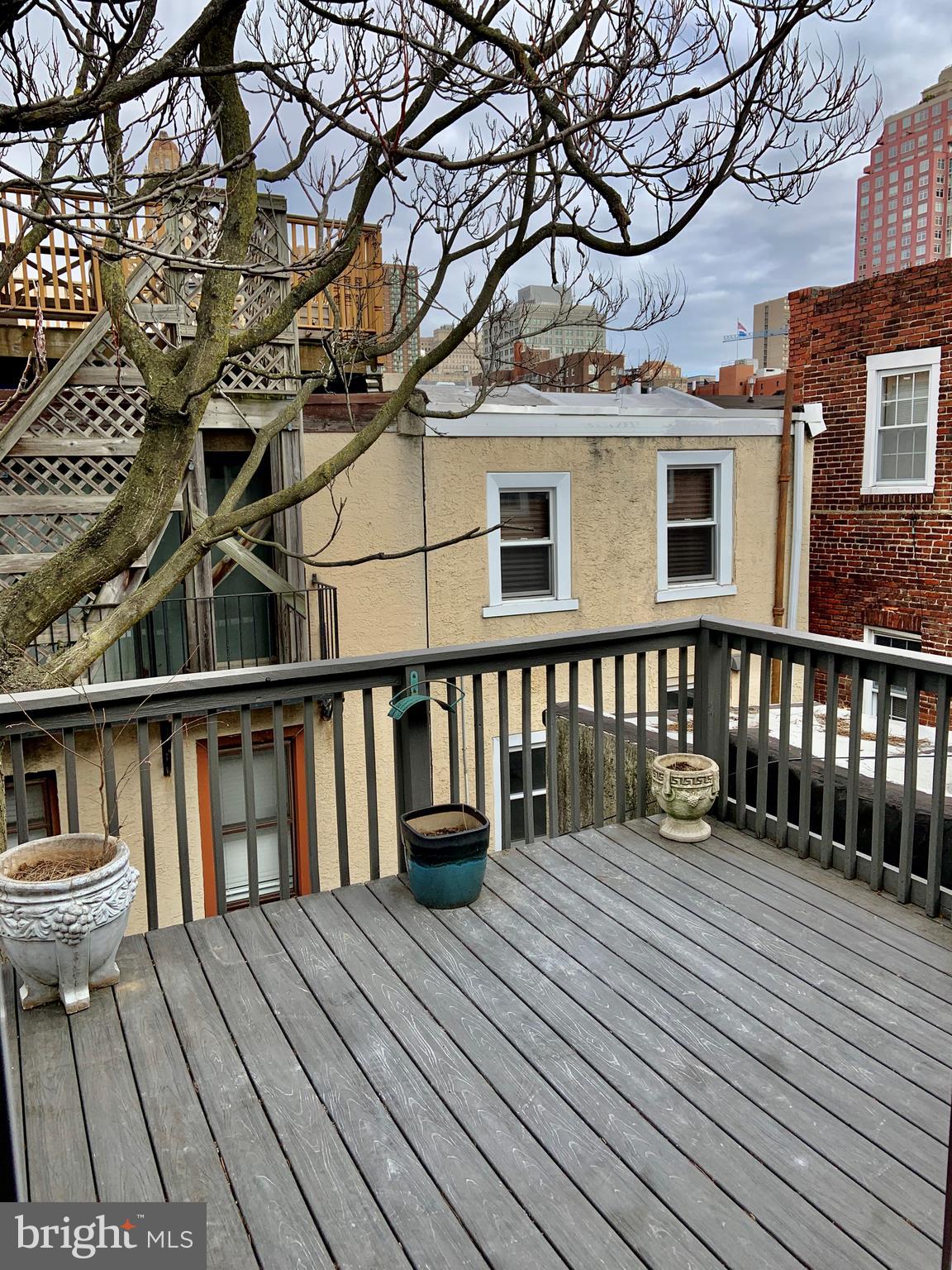 GRADUATE HOSPITAL - Residential Lease