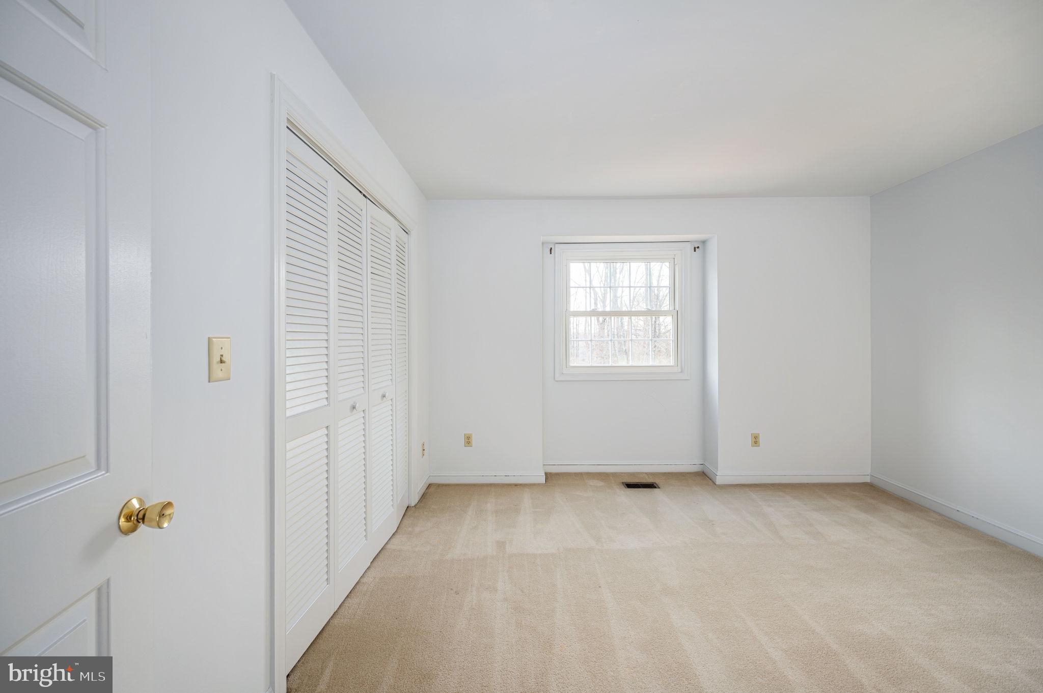 RIVER RIDGE ESTATES - Residential