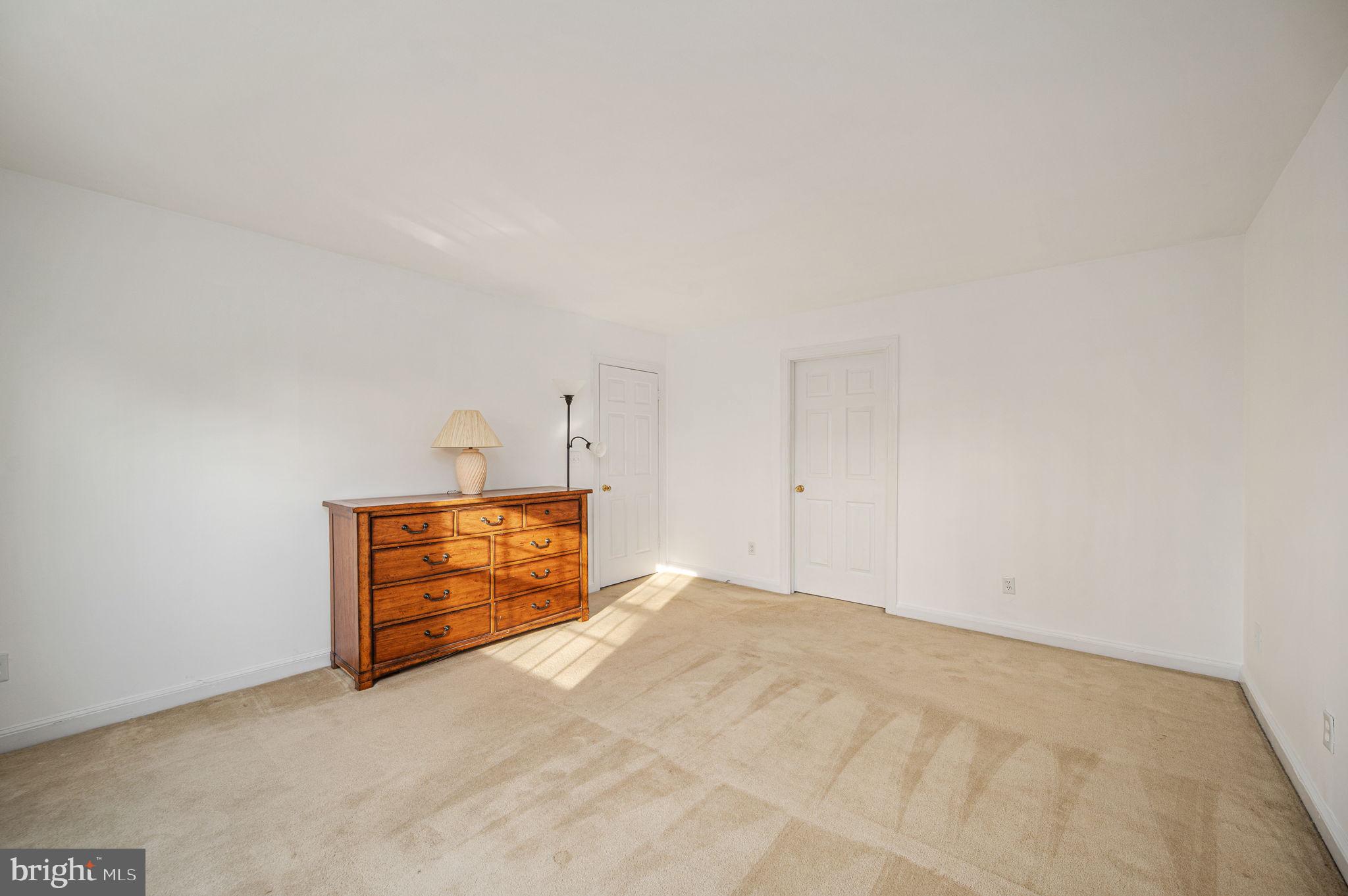 RIVER RIDGE ESTATES - Residential