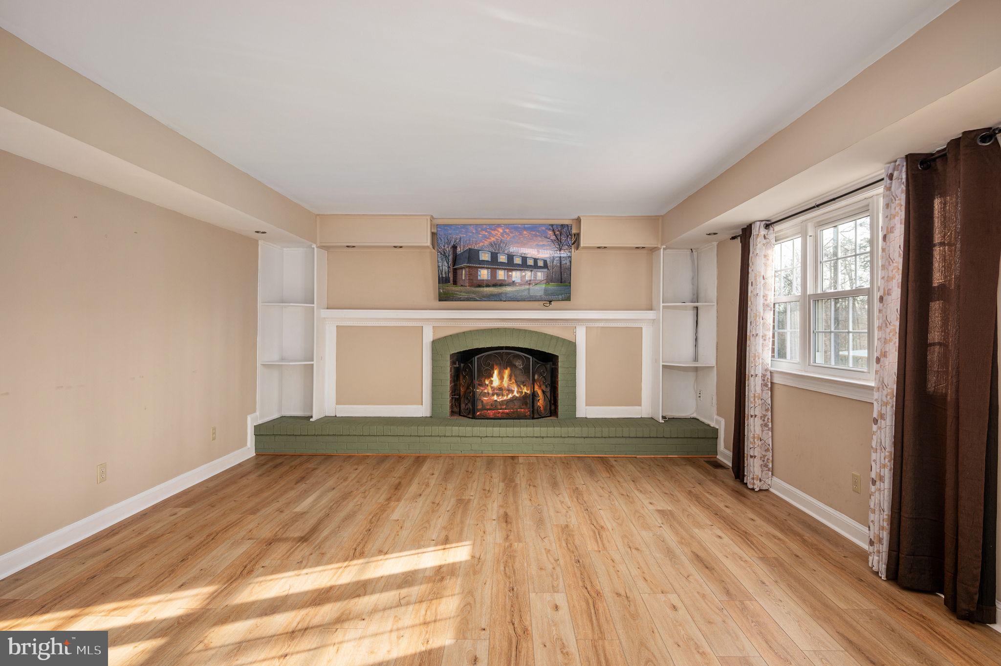 RIVER RIDGE ESTATES - Residential