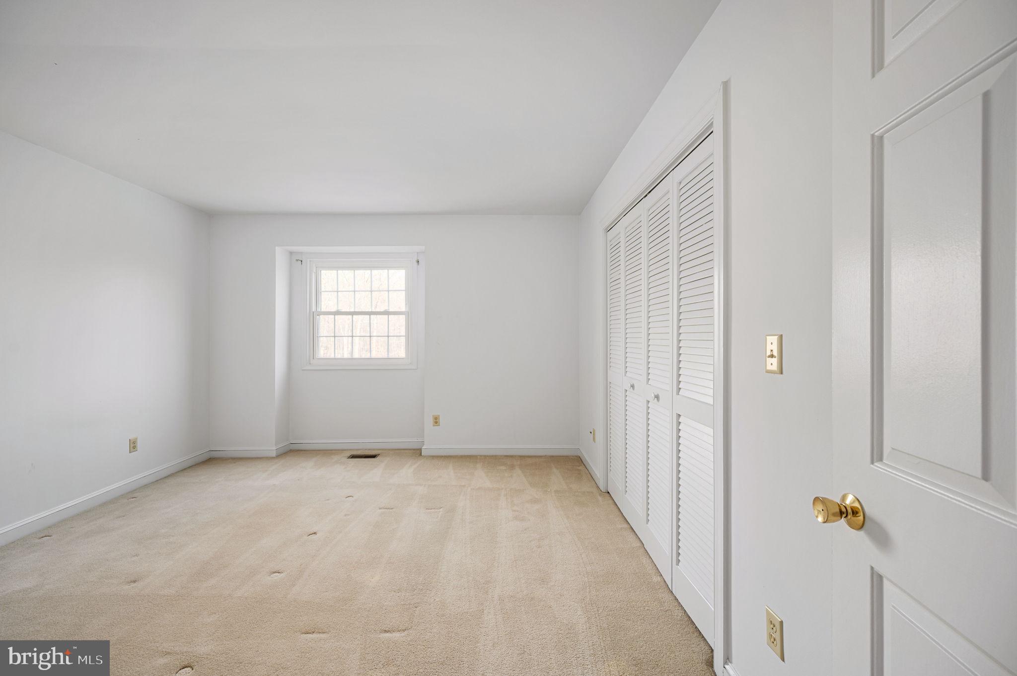 RIVER RIDGE ESTATES - Residential