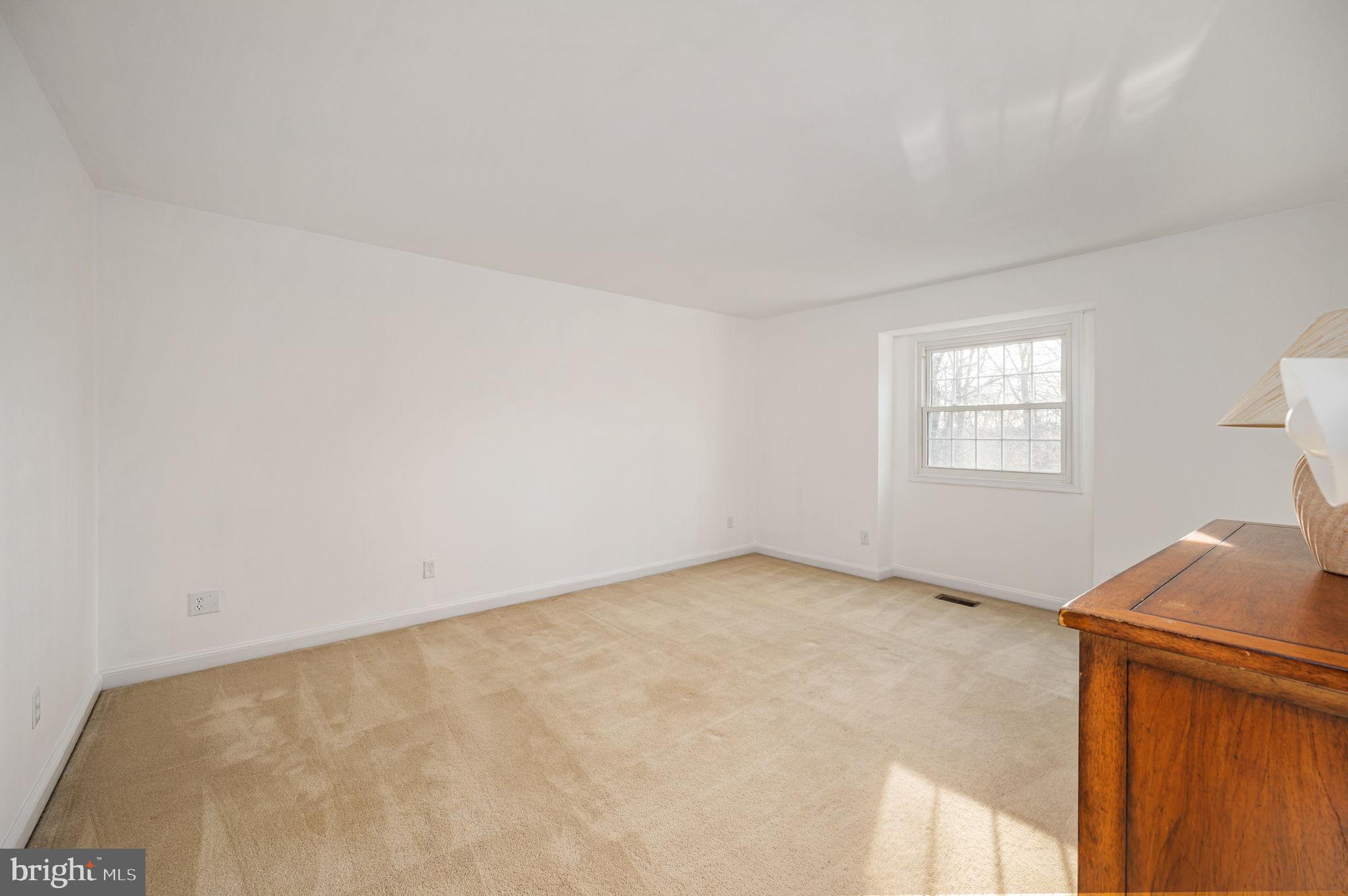 RIVER RIDGE ESTATES - Residential