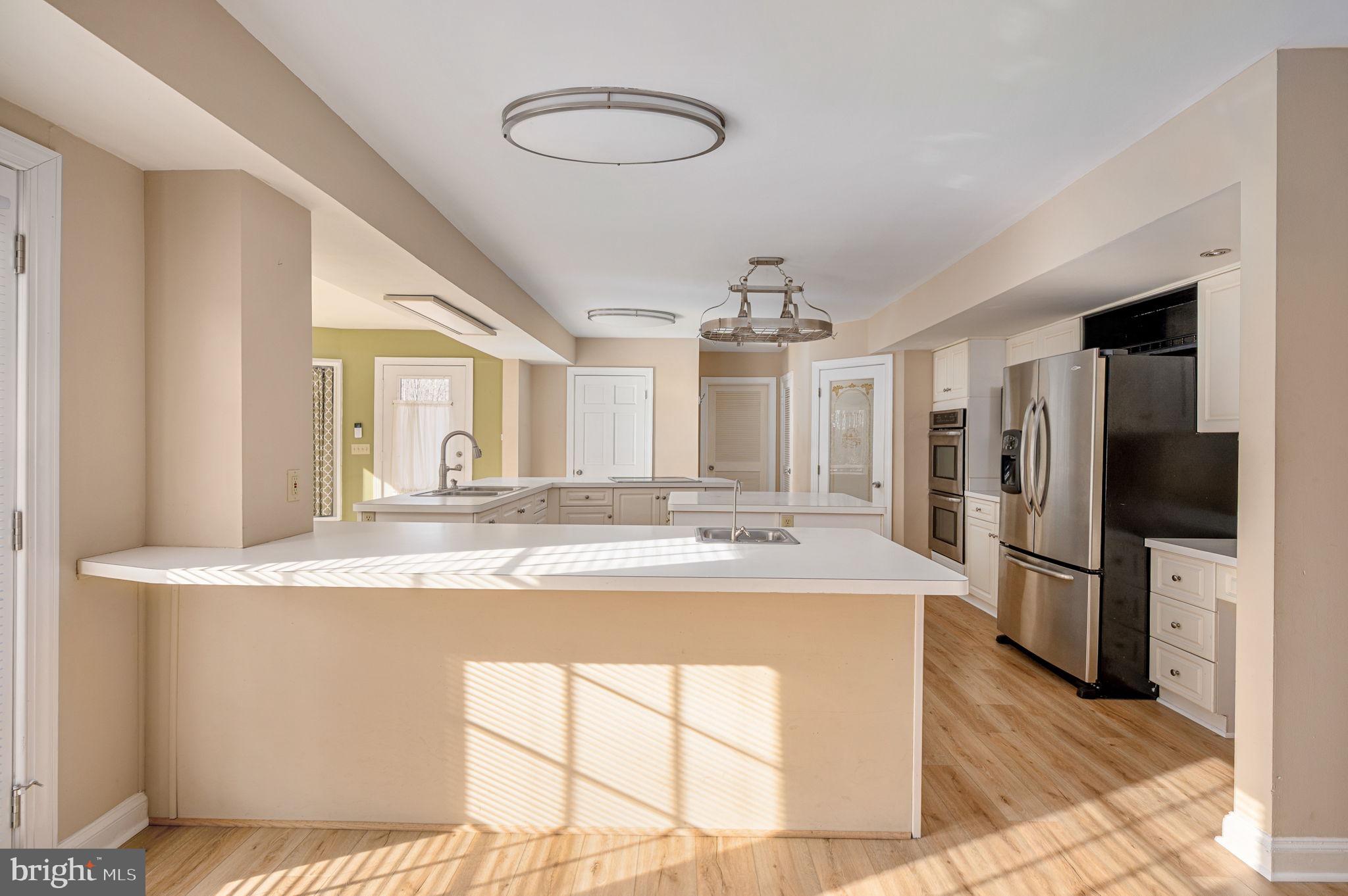 RIVER RIDGE ESTATES - Residential