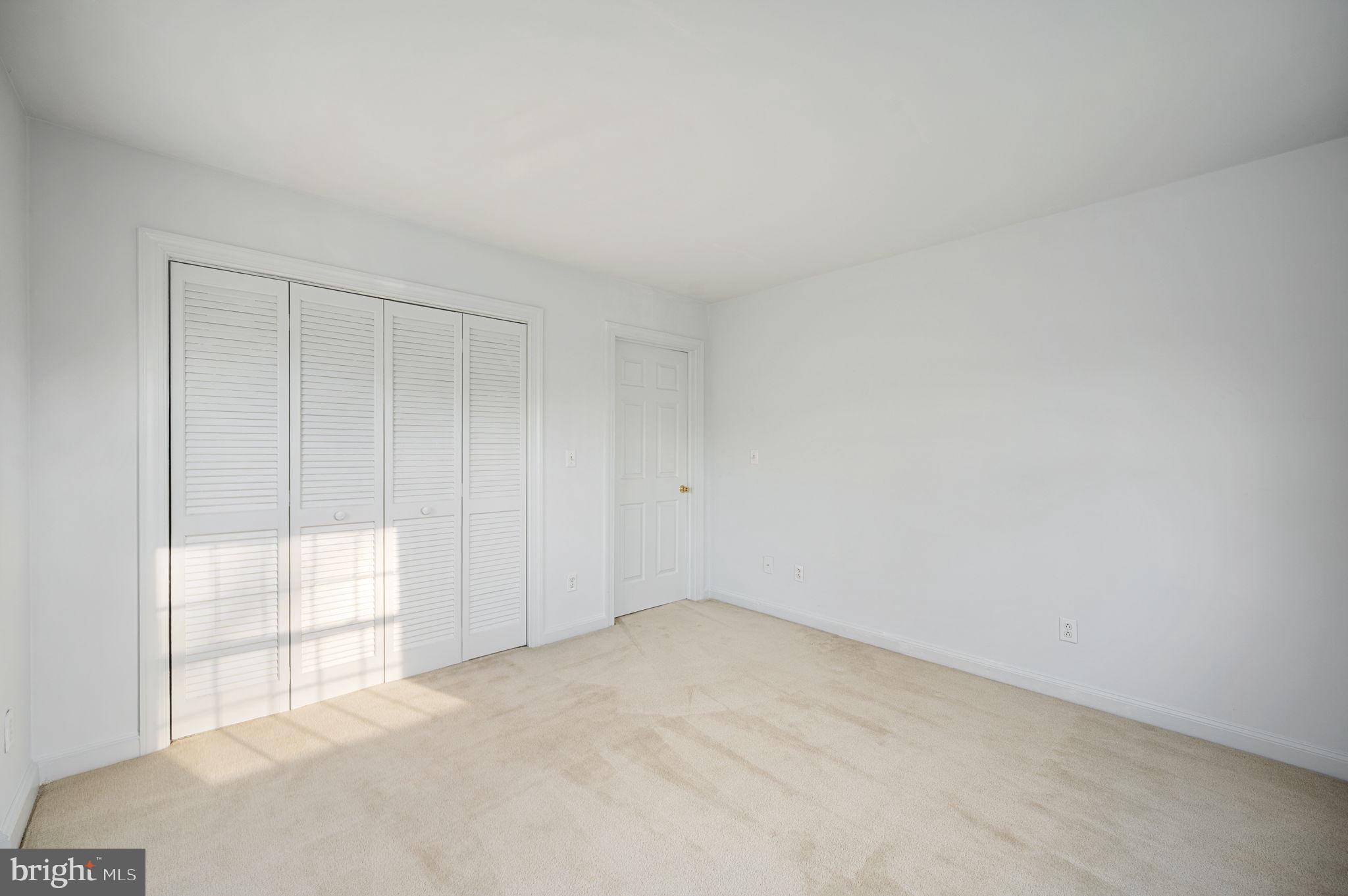 RIVER RIDGE ESTATES - Residential