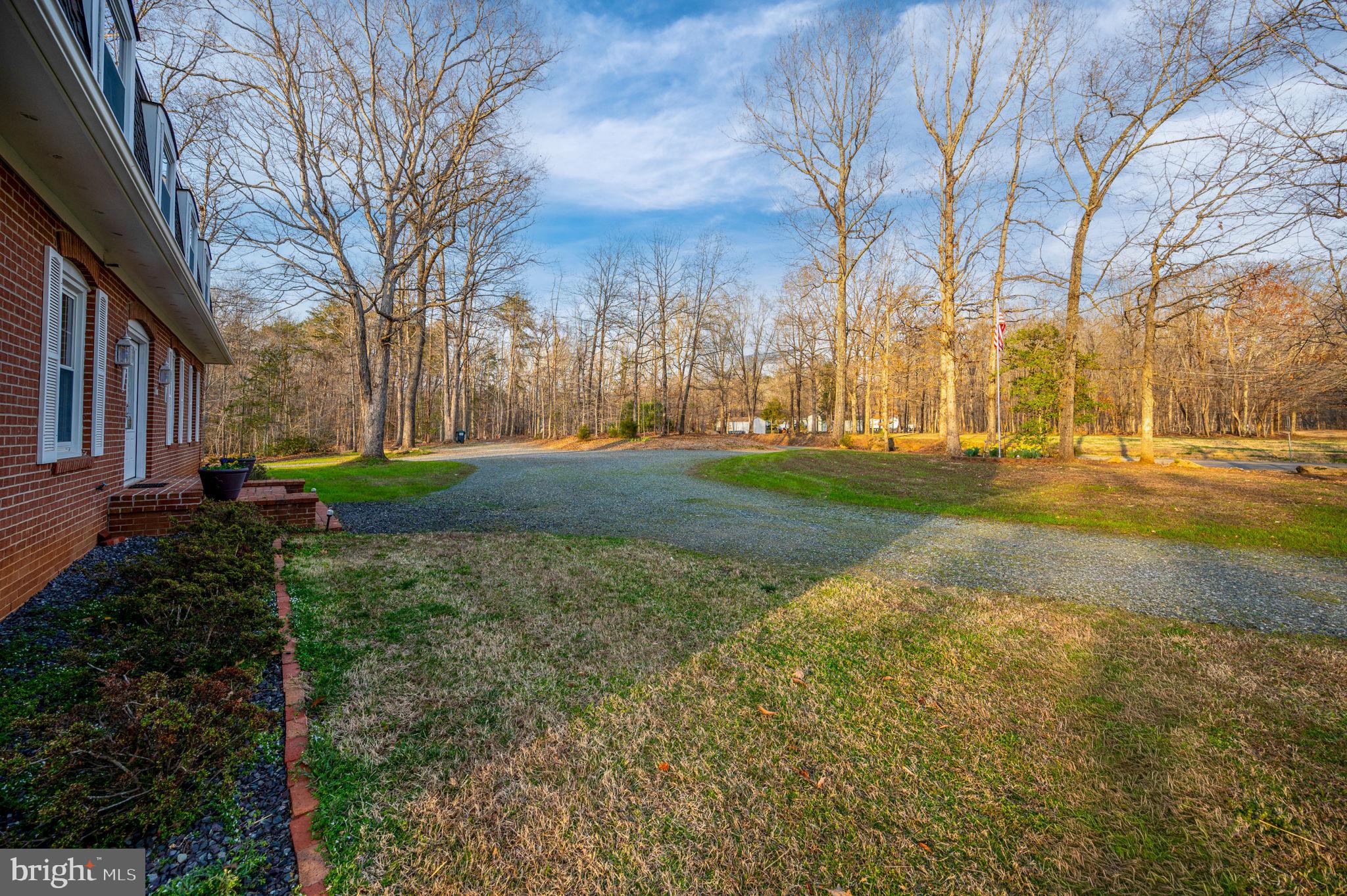 RIVER RIDGE ESTATES - Residential