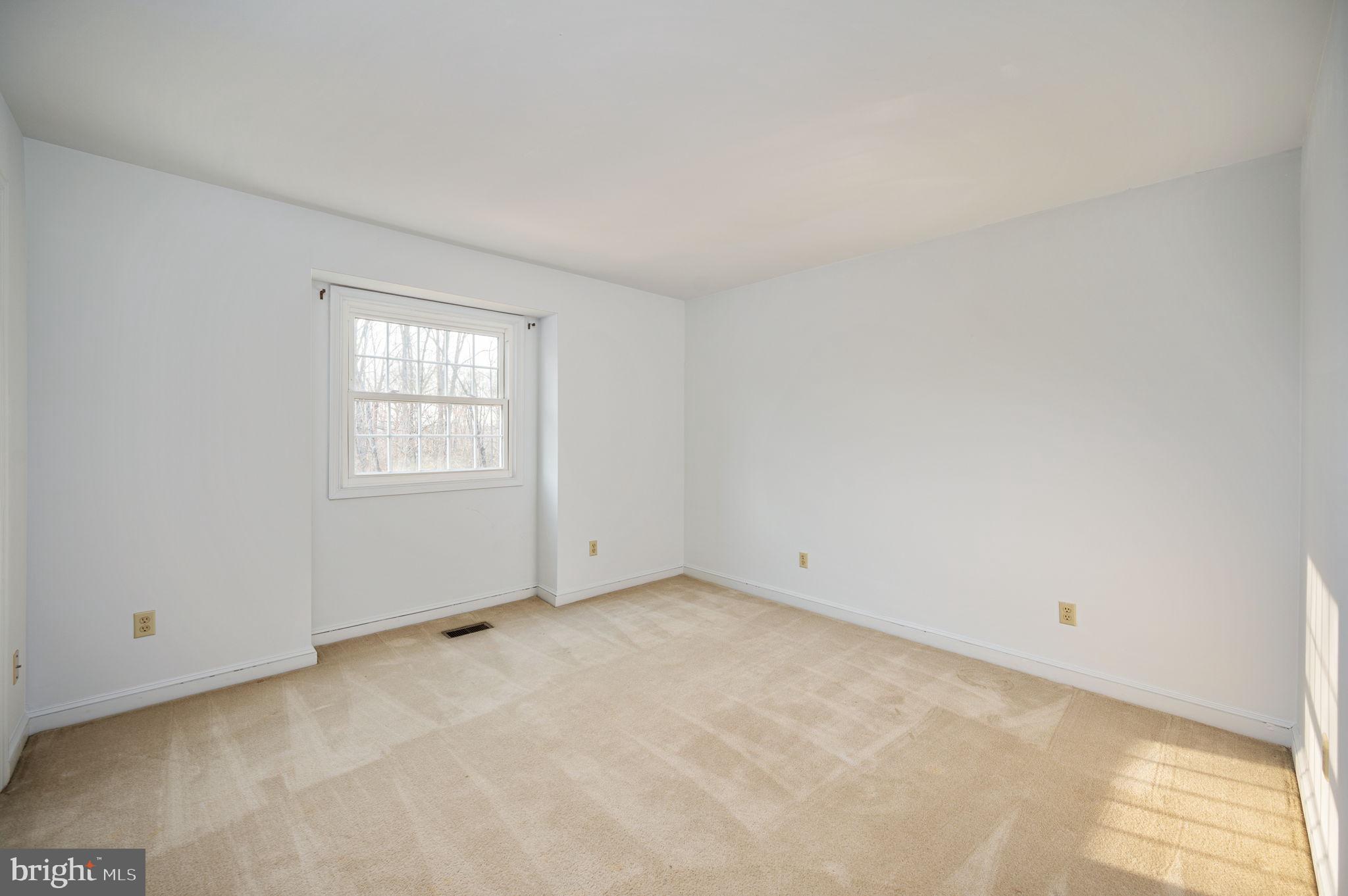 RIVER RIDGE ESTATES - Residential