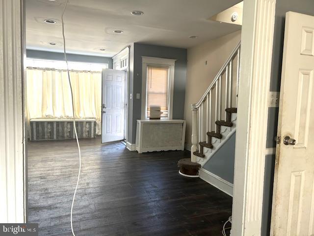 OXFORD CIRCLE - Residential