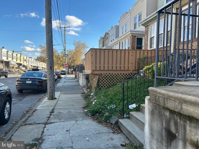 OXFORD CIRCLE - Residential