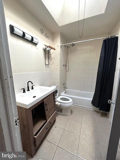 OXFORD CIRCLE - Residential