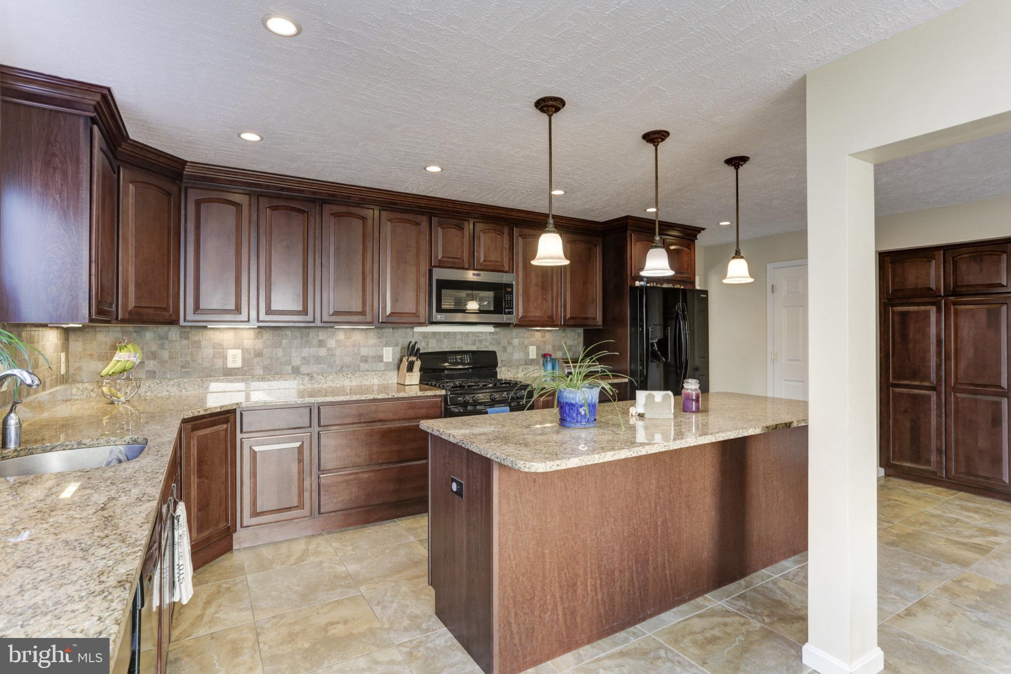 SEVERN - Residential Lease