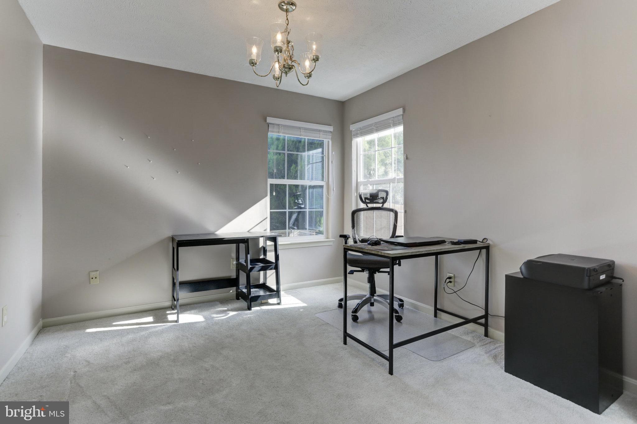 SEVERN - Residential Lease