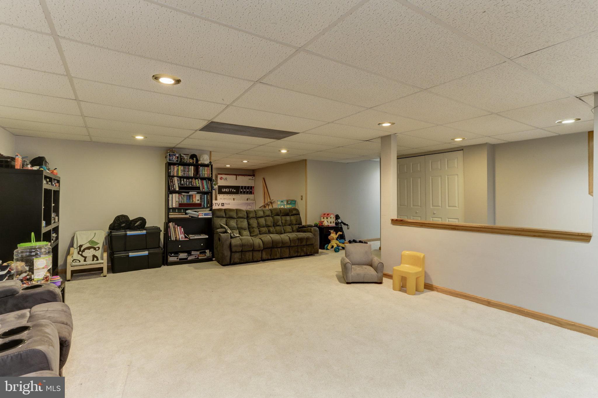 SEVERN - Residential Lease