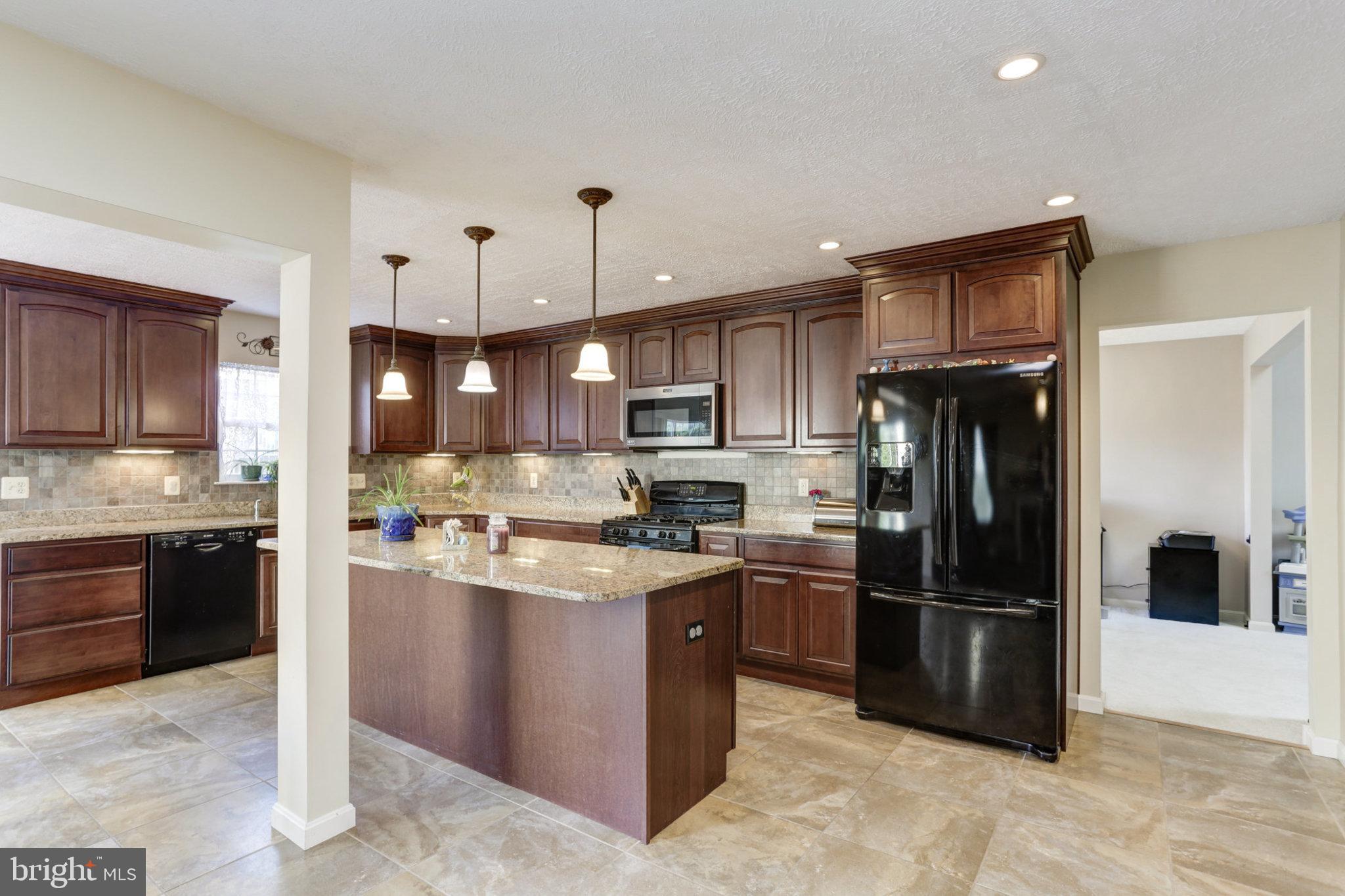 SEVERN - Residential Lease