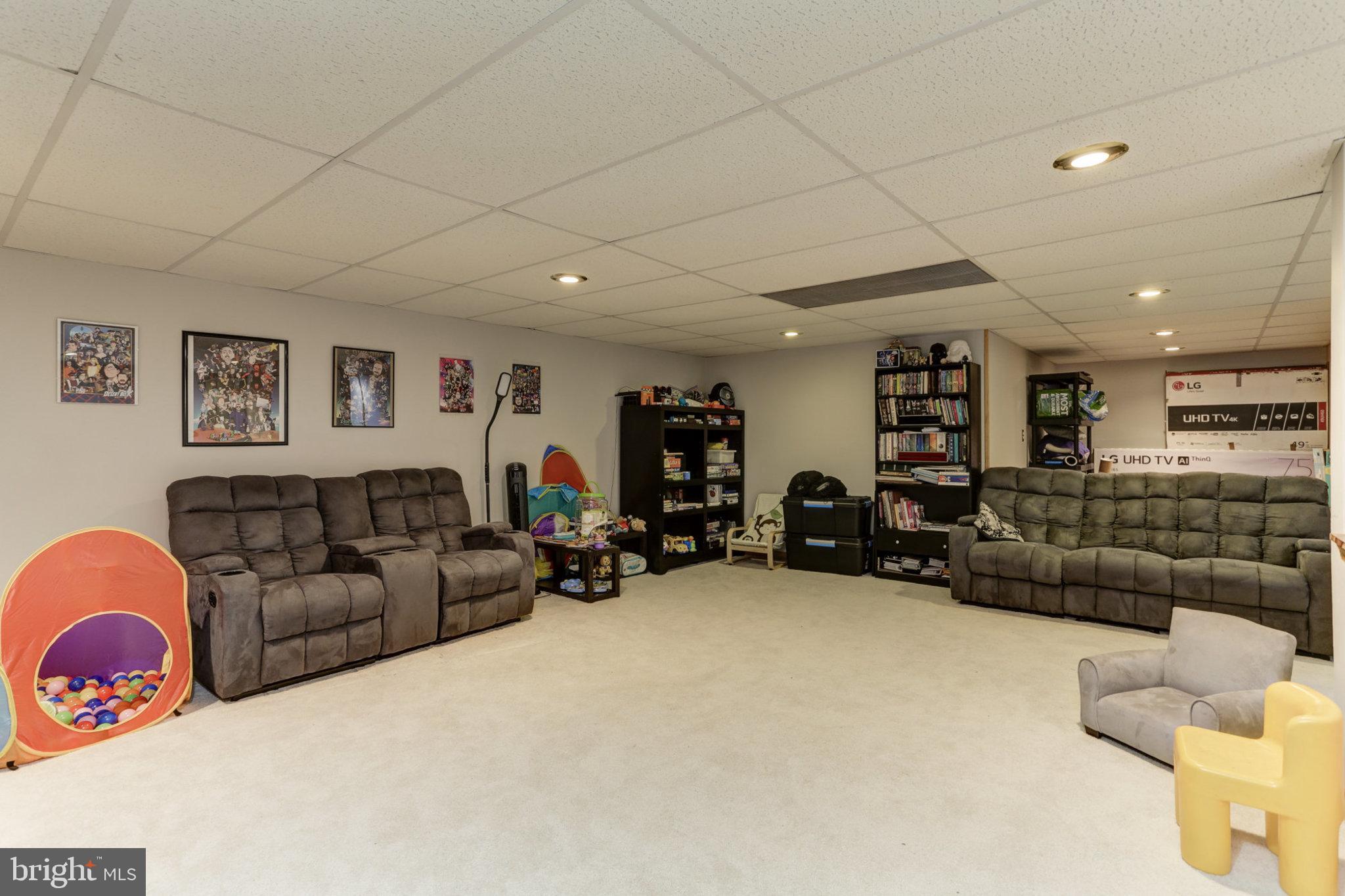 SEVERN - Residential Lease