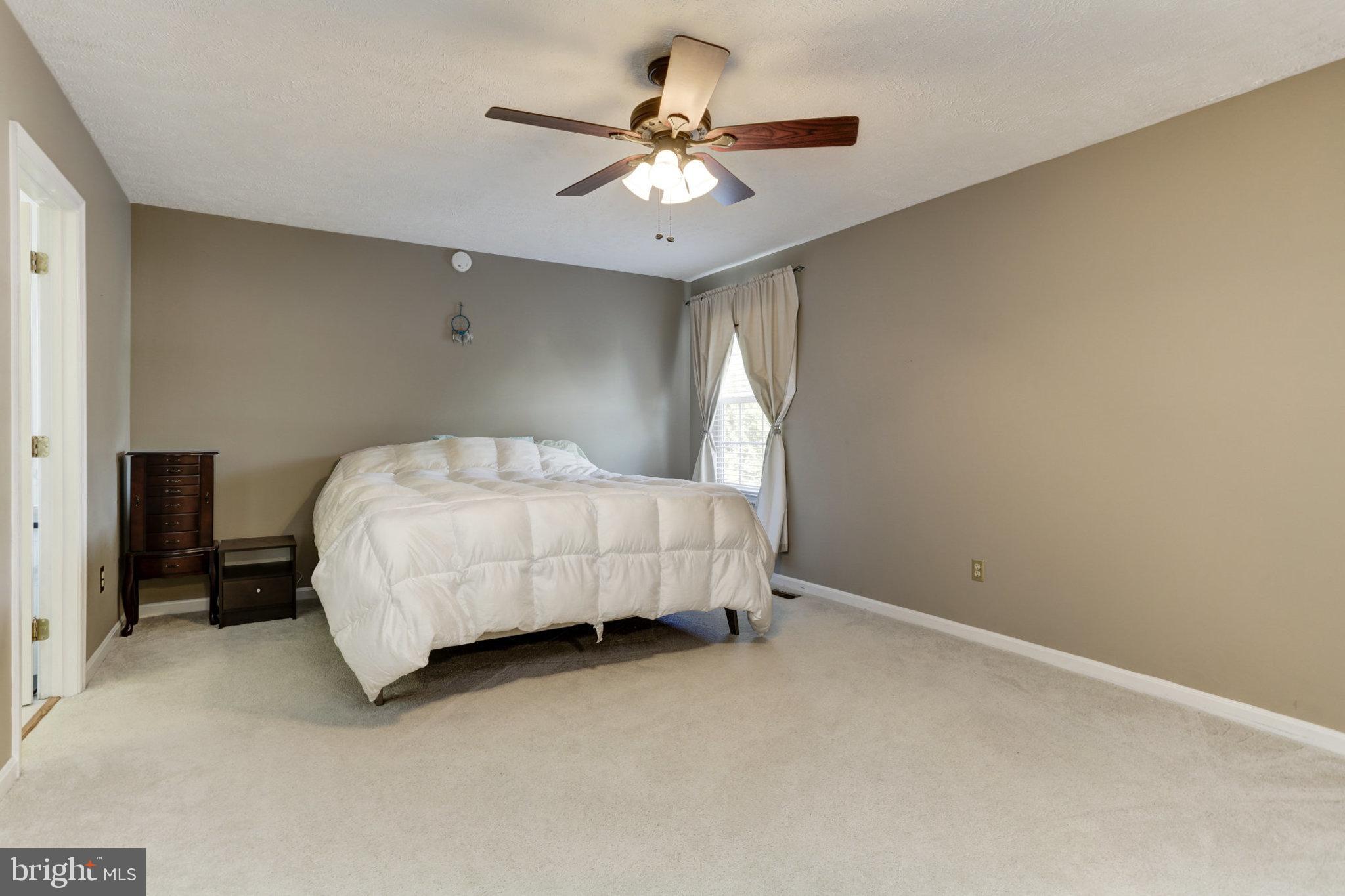 SEVERN - Residential Lease