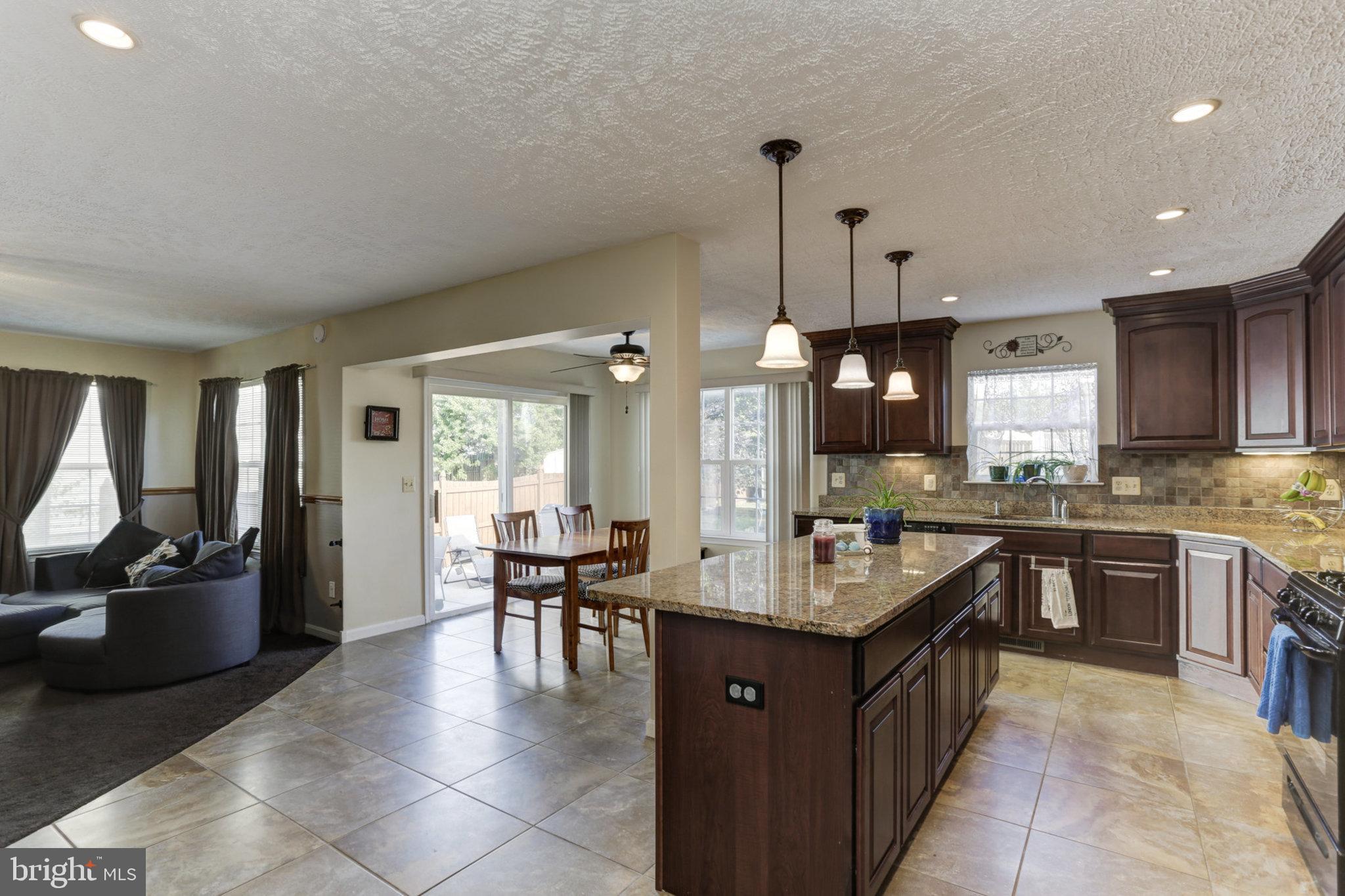 SEVERN - Residential Lease