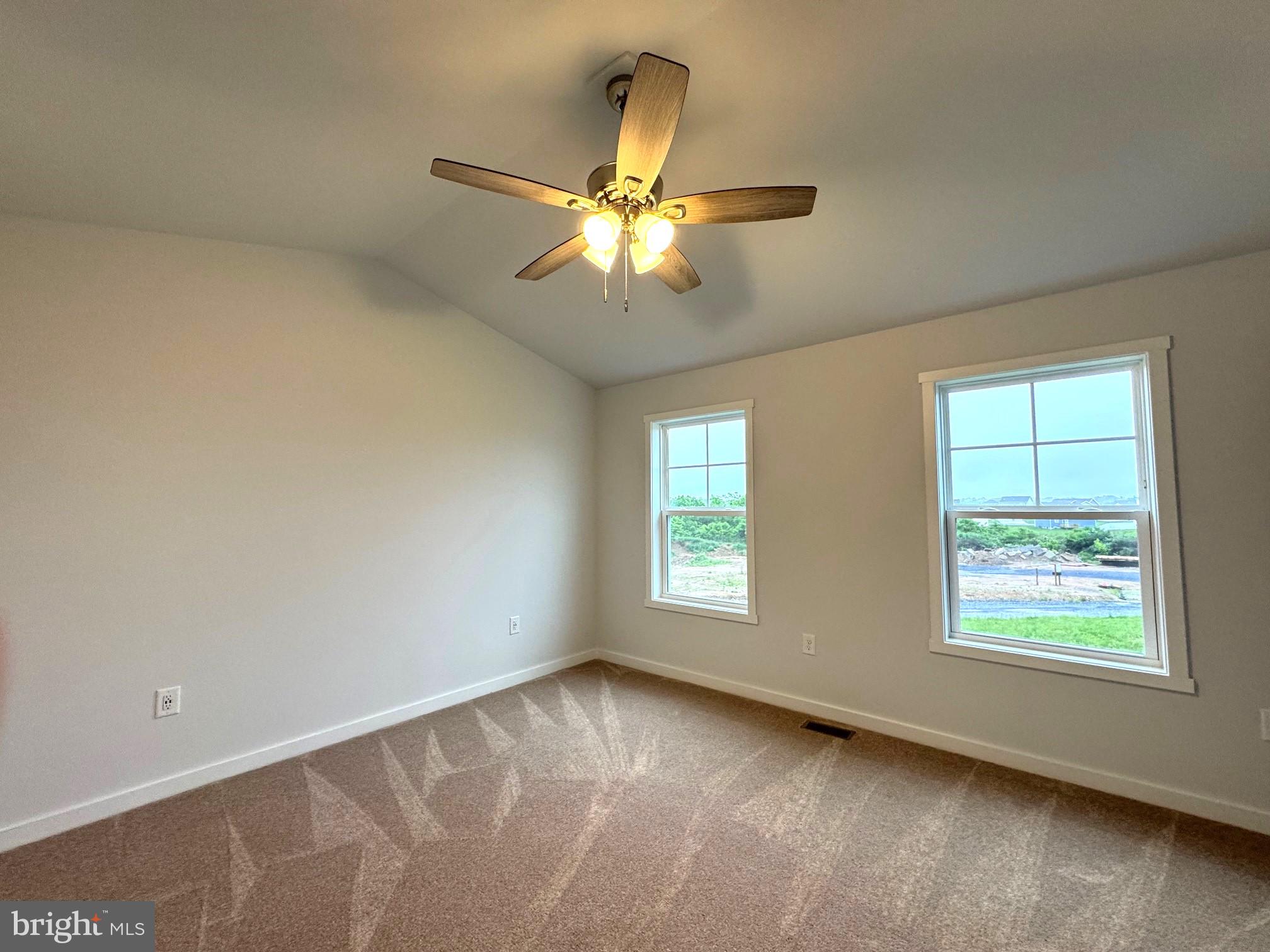 HERITAGE HILLS - Residential