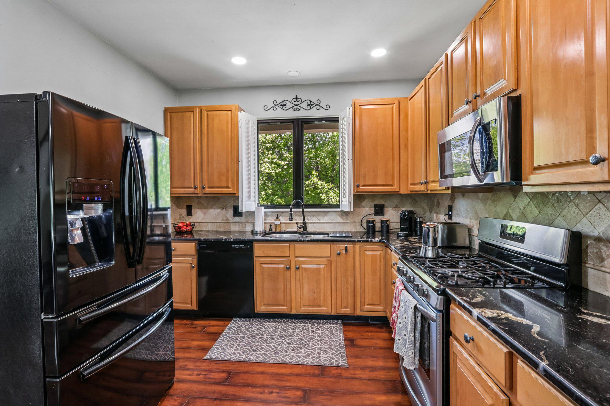 SKIPPACK RIDGE - Residential