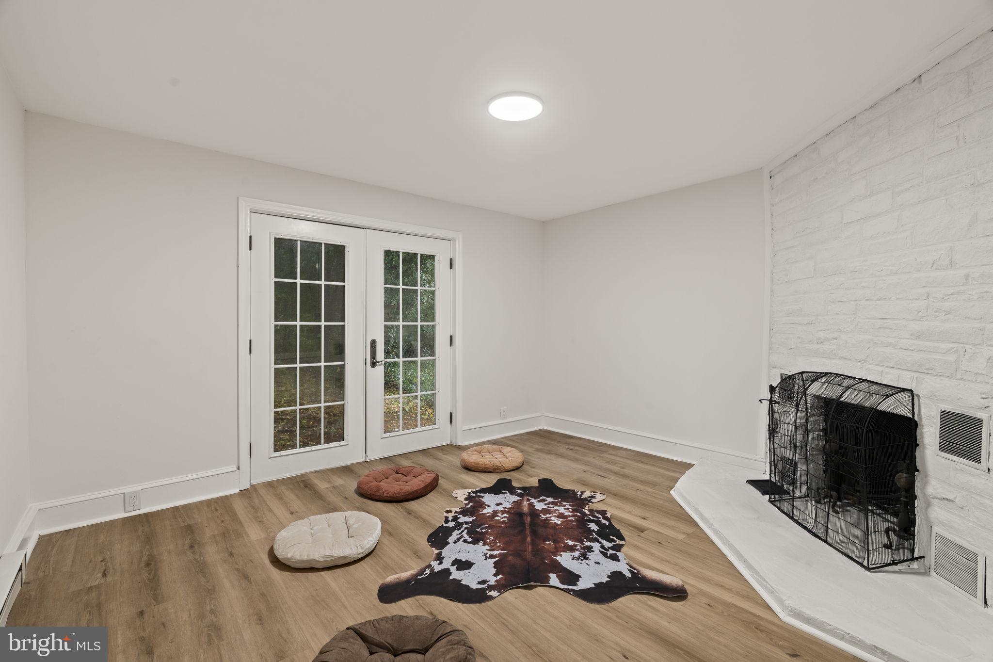 PHILADELPHIA - Residential