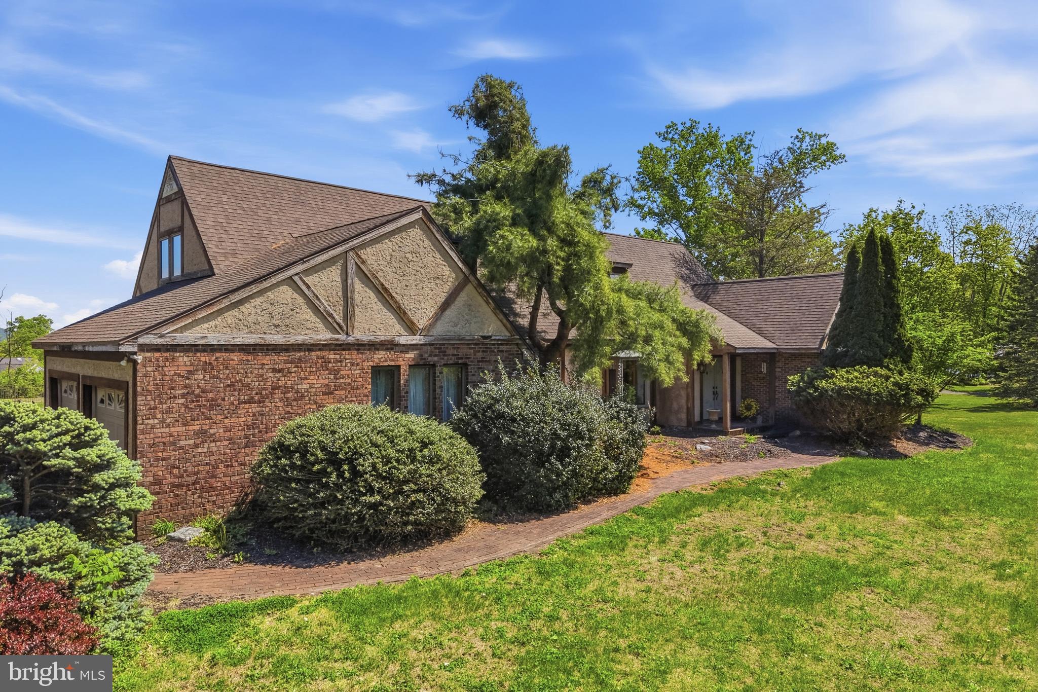 2045 ADAMS ROAD