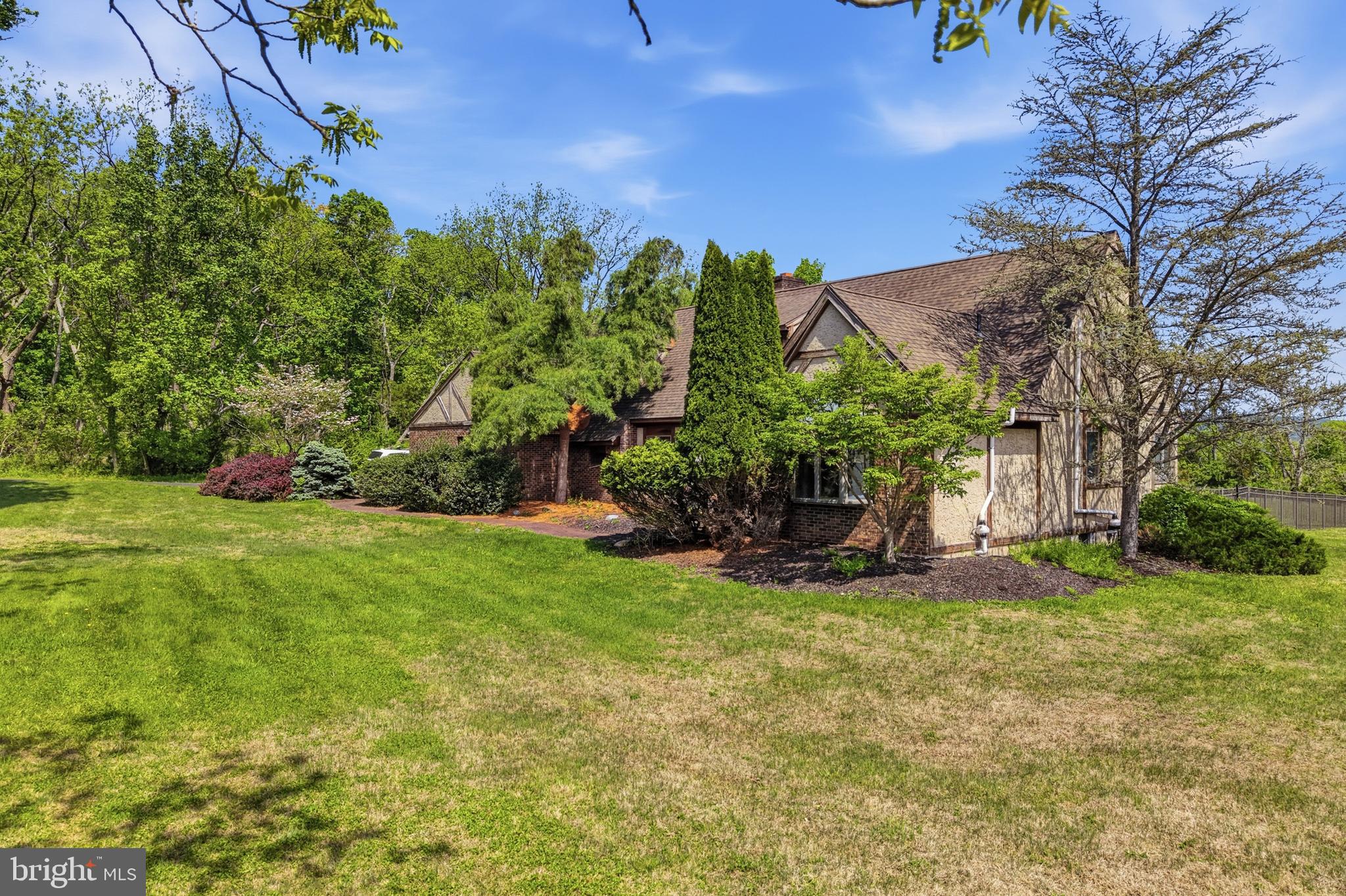 2045 ADAMS ROAD