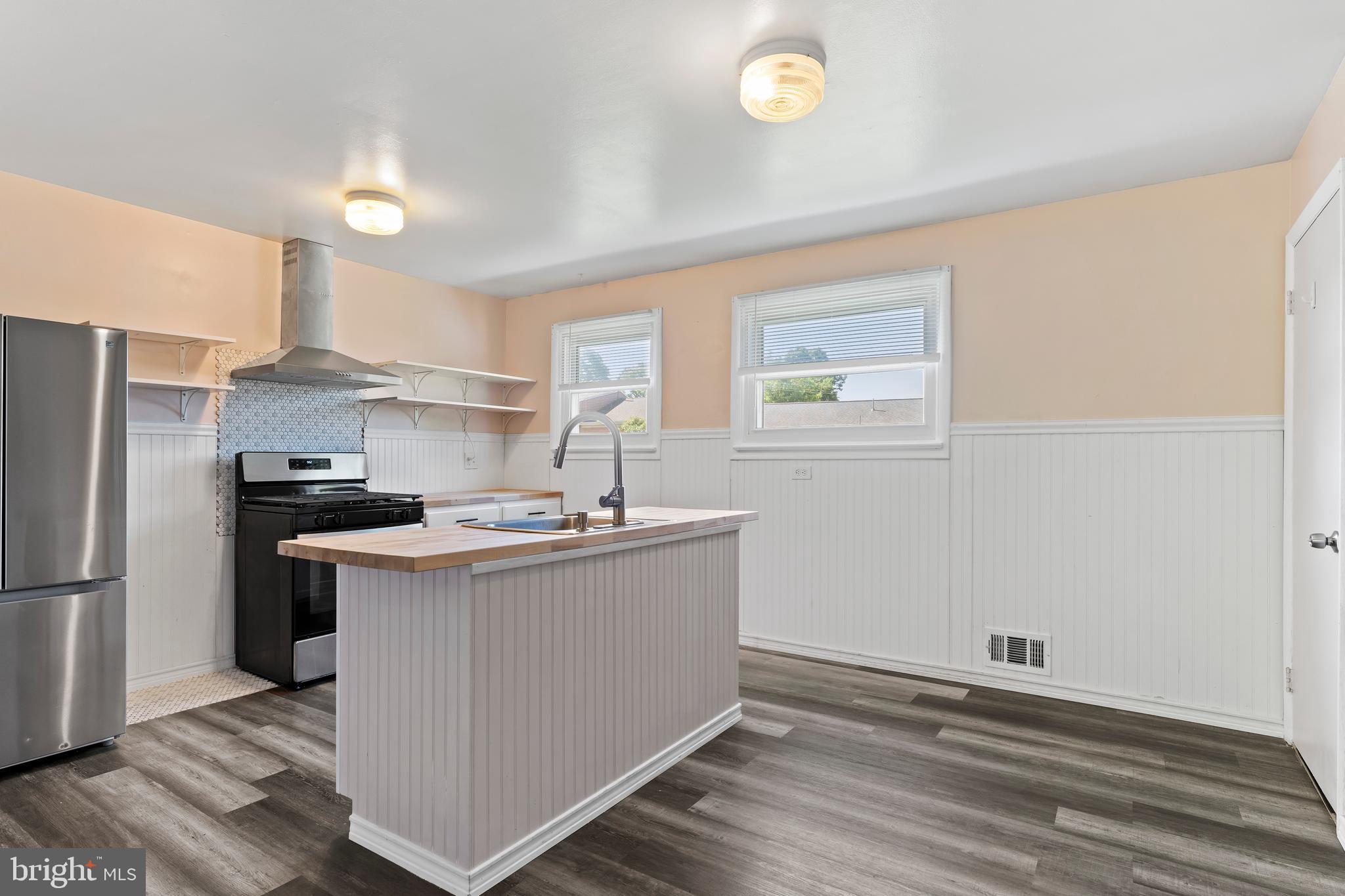 RIDLEY PARK - Residential