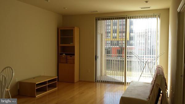 WILTON HOUSE - Residential Lease