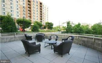 WILTON HOUSE - Residential Lease