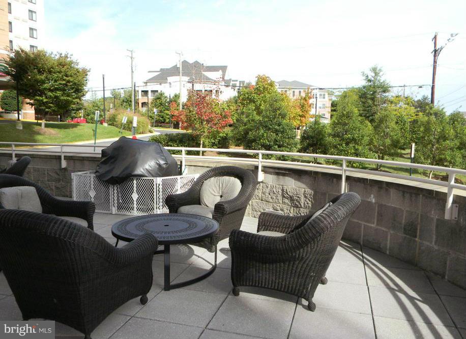 WILTON HOUSE - Residential Lease