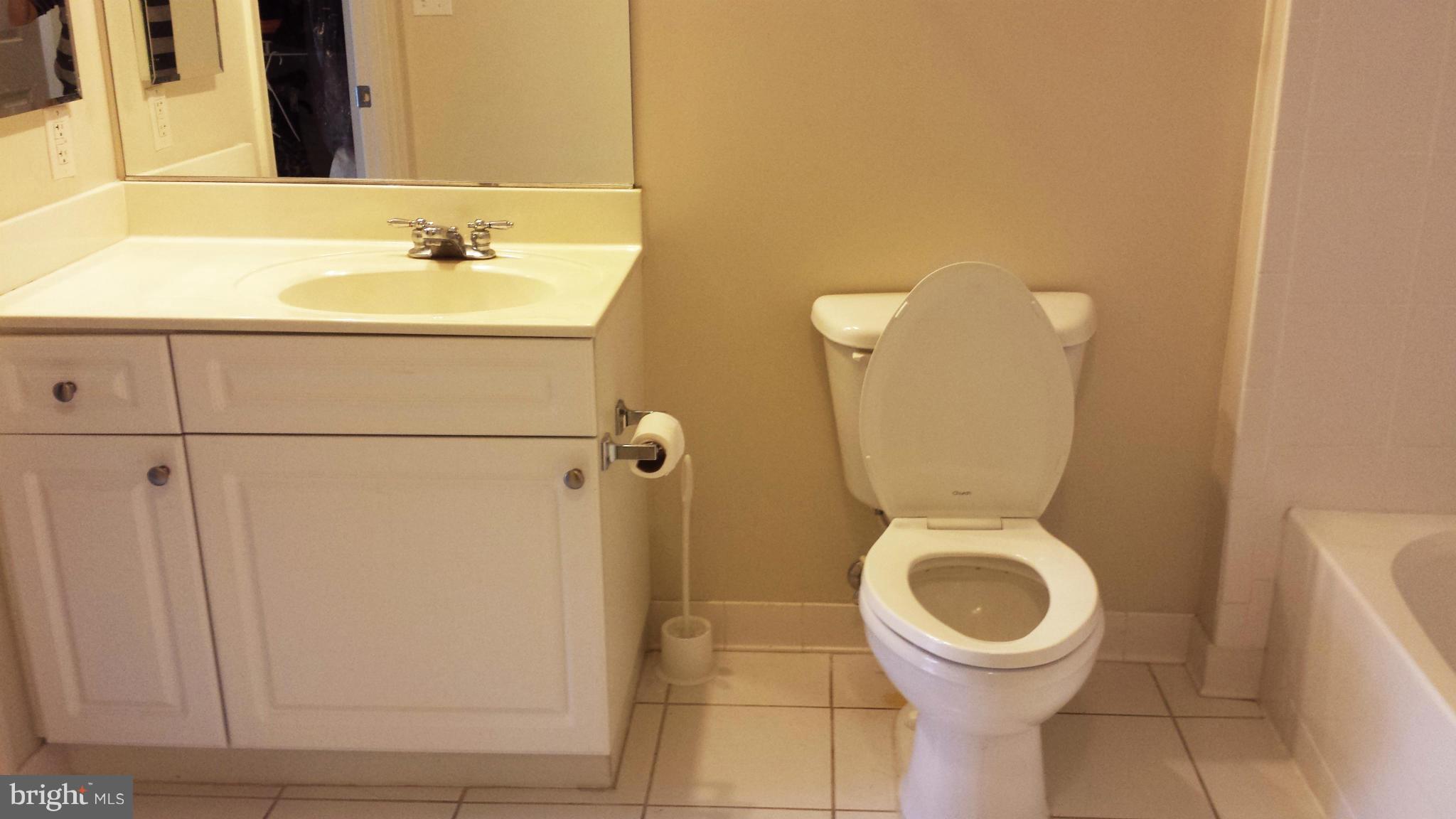 WILTON HOUSE - Residential Lease