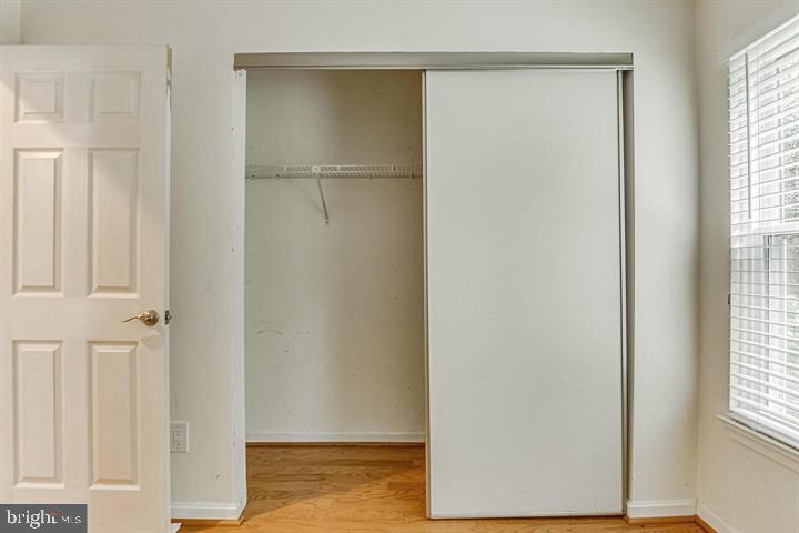 LAFAYETTE FOREST - Residential Lease