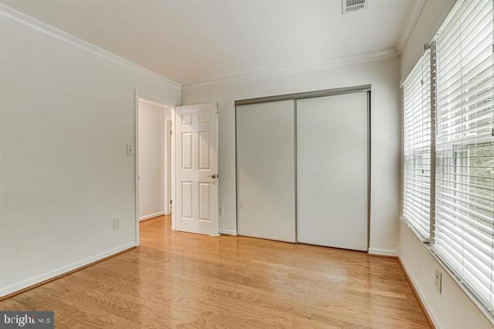 LAFAYETTE FOREST - Residential Lease