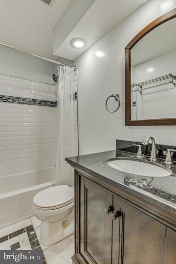 LAFAYETTE FOREST - Residential Lease