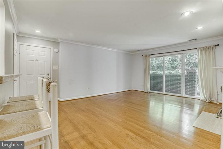 LAFAYETTE FOREST - Residential Lease