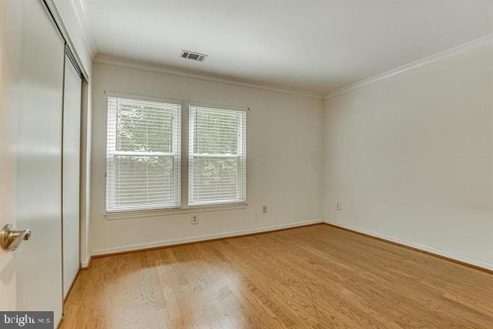 LAFAYETTE FOREST - Residential Lease