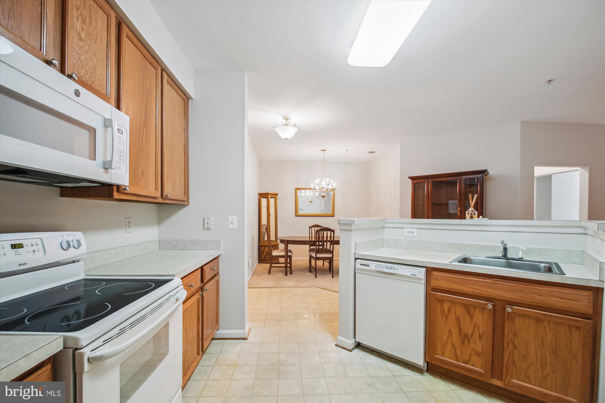 THE VILLAGE AT WAUGH CHAPEL - Residential