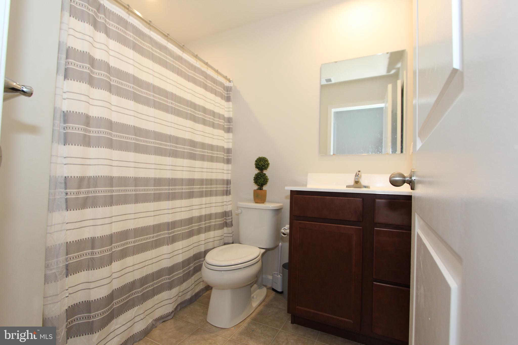 MOUNTAIN SHADOWS - Residential