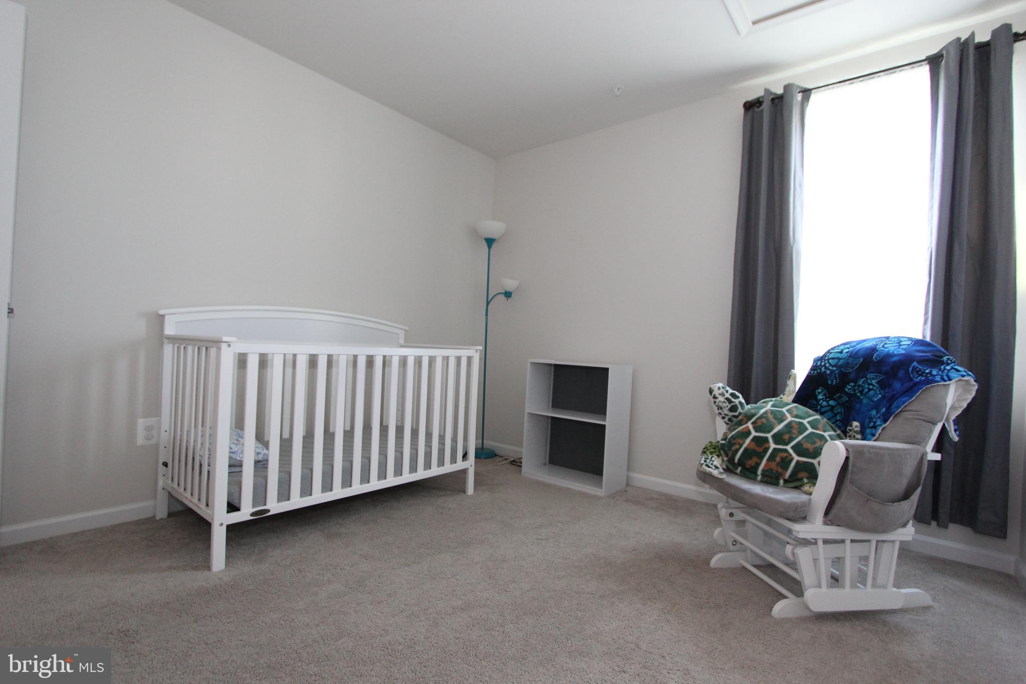 MOUNTAIN SHADOWS - Residential