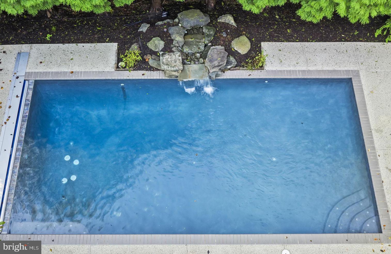 PLUM POINT WOODS - Residential